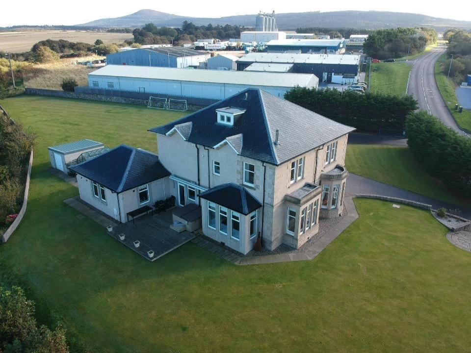 Extra Large Holiday Home In Buckie With Sea Views Esterno foto